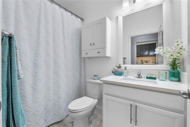 17676 Passionflower Cir, Clermont, FL 34714 - bathroom featuring vanity and curtained shower