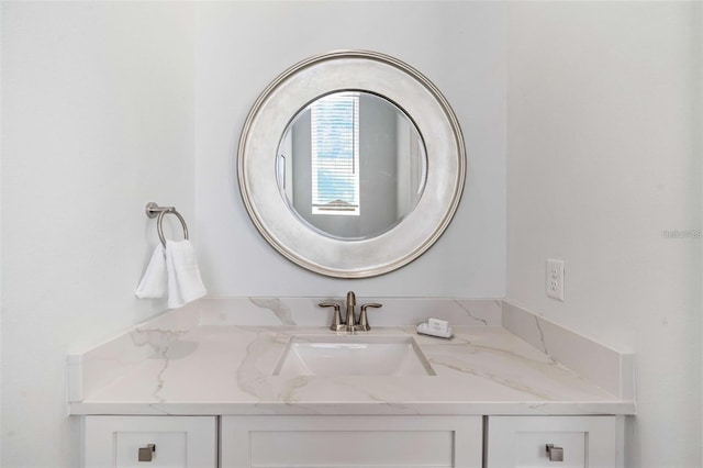 1526 Euston Dr, Reunion, FL 34747 - bathroom with vanity