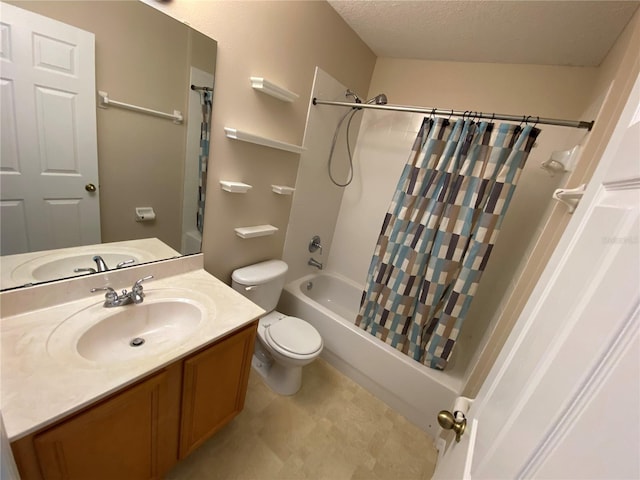 1227 Juniper Hammock St, Winter Garden, FL 34787 - bathroom featuring shower / tub combo with curtain, vanity, and a textured ceiling