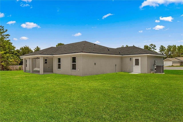 12756 SW 80th St, Dunnellon, FL 34432 - rear view of house featuring stucco siding