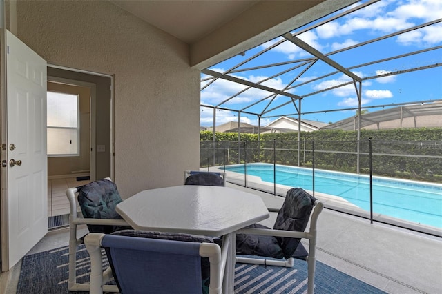 2222 Wyndham Palms Way, Kissimmee, FL 34747 - view of patio featuring glass enclosure