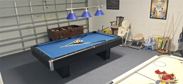 844 Suffolk Pl, Davenport, FL 33896 - rec room featuring billiards, concrete block wall, and carpet