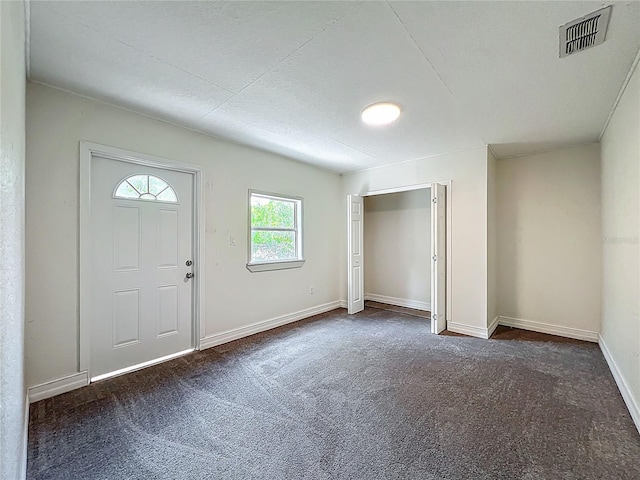 2109 Hartwell Ave, Sanford, FL 32771 - foyer with carpet