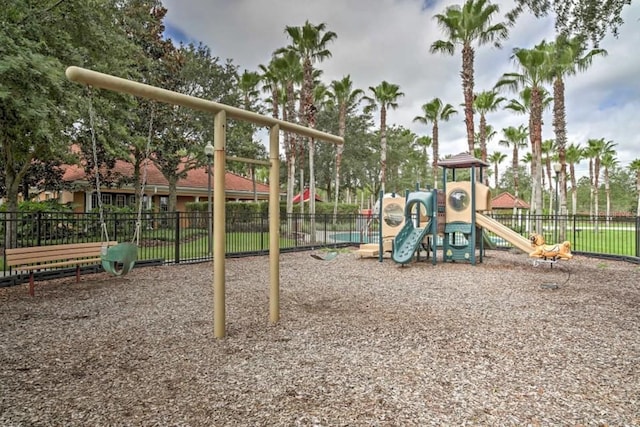 1428 Solana Cir, Davenport, FL 33897 - view of community play area