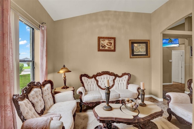 501 Lake Cummings Way, Lake Alfred, FL 33850 - living area with baseboards