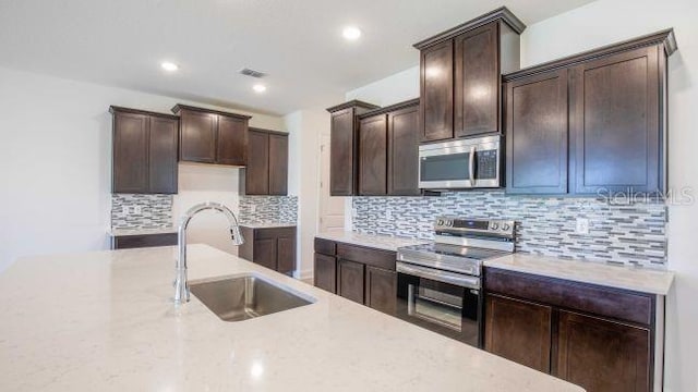 3118 Jeremys Dr, Green Cove Springs, FL 32043 - photo 4