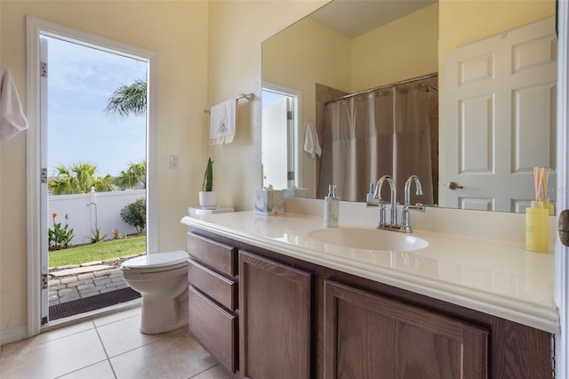 930 Willow Oak Loop, Minneola, FL 34715 - full bathroom with tile patterned flooring, vanity, and curtained shower