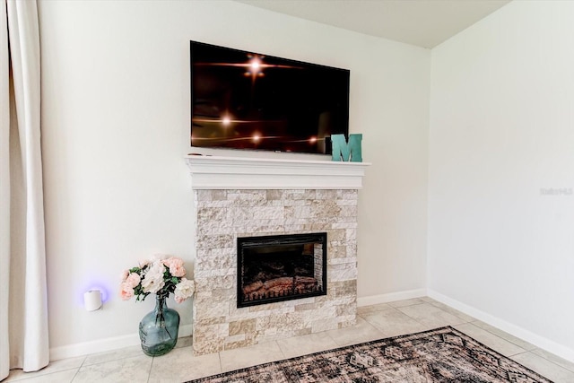 2149 Tudor Rose Dr, Sanford, FL 32773 - detailed view of a fireplace with flush hearth and baseboards