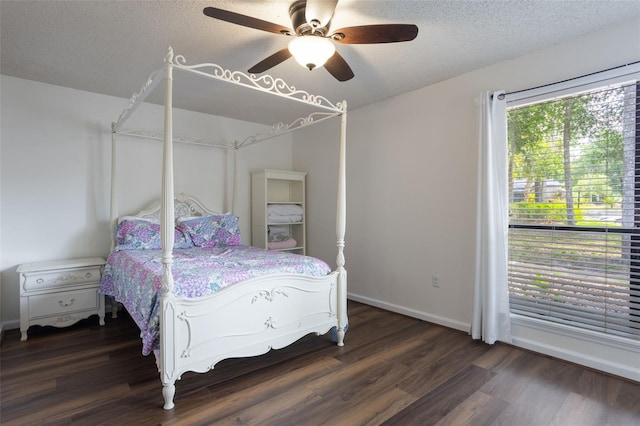 940 Douglas Ave Unit 159, Altamonte Springs, FL 32714 - bedroom with wood finished floors, a textured ceiling, and ceiling fan