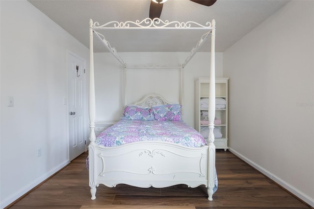 940 Douglas Ave Unit 159, Altamonte Springs, FL 32714 - bedroom featuring dark wood-type flooring
