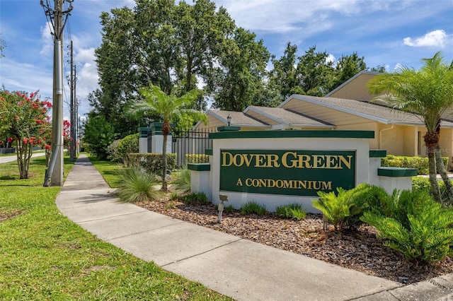 2208 Mcmahon Ct Unit 1033, Orlando, FL 32812 - community sign featuring a garage