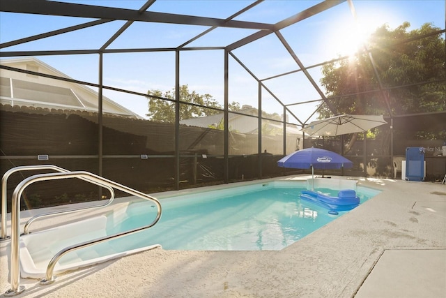 1716 Westerly Dr, Brandon, FL 33511 - swimming pool featuring a patio area and a lanai
