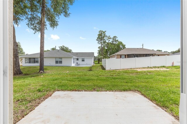 1059 NE 130th Ter, Silver Springs, FL 34488 - view of yard featuring a patio