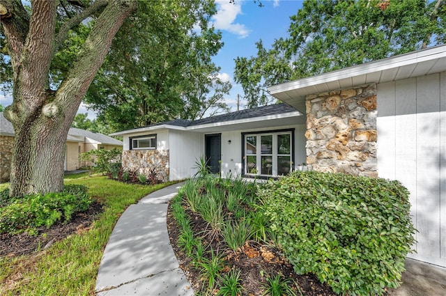 3029 Pinetree, Winter Haven, FL 33884 - photo 2