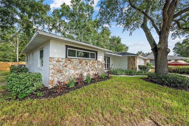 3029 Pinetree, Winter Haven, FL 33884 - photo 3