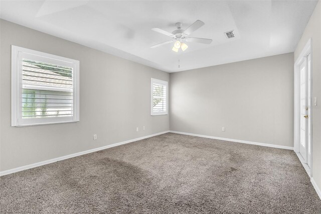 2675 Bond St, Clermont, FL 34711 - unfurnished room with carpet flooring and a ceiling fan