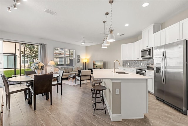 14057 Helsby St, Orlando, FL 32832 - photo 4
