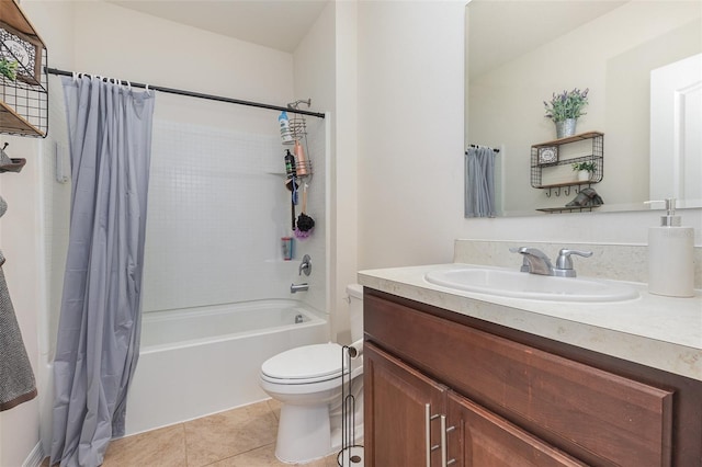 1010 Morvan Ln, Kissimmee, FL 34759 - bathroom with vanity, shower / tub combo with curtain, and tile patterned floors