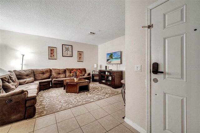 2820 Oakwater Dr Unit 2820, Kissimmee, FL 34747 - photo 4