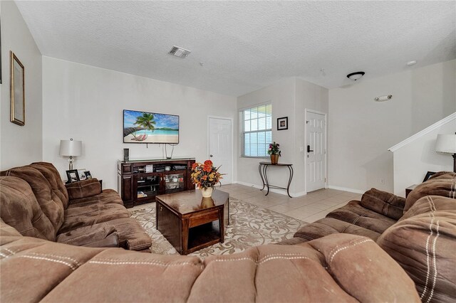 2820 Oakwater Dr Unit 2820, Kissimmee, FL 34747 - photo 7
