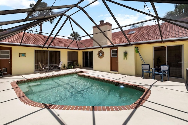 5057 Maui Cir Unit 15, Orlando, FL 32808 - outdoor pool with a patio area and a lanai