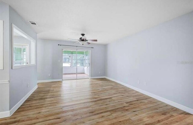 2813 21st Ave W, Bradenton, FL 34205 - spare room featuring a ceiling fan and light wood-style flooring