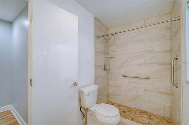 2813 21st Ave W, Bradenton, FL 34205 - full bathroom featuring tiled shower