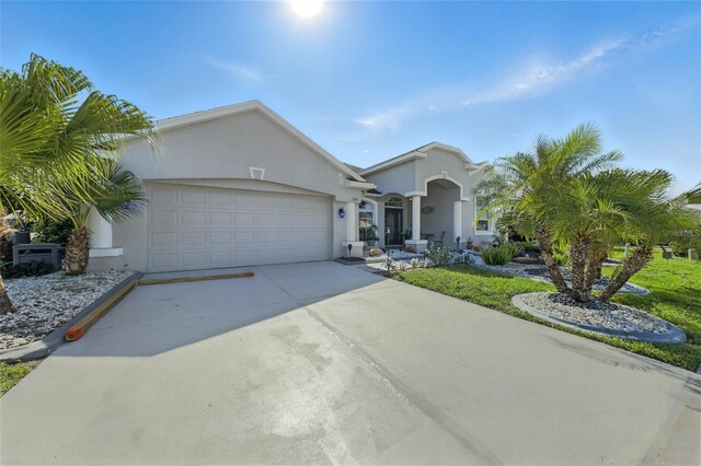 325 Prestwick Dr, Davenport, FL 33897 - photo 5
