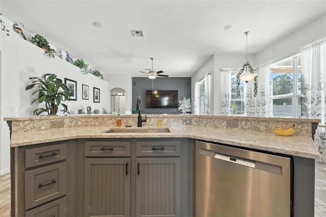 325 Prestwick Dr, Davenport, FL 33897 - photo 12