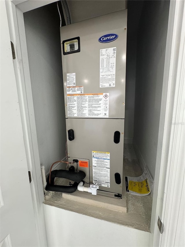 320 W Necho Ave, Lake Alfred, FL 33850 - utilities with heating unit