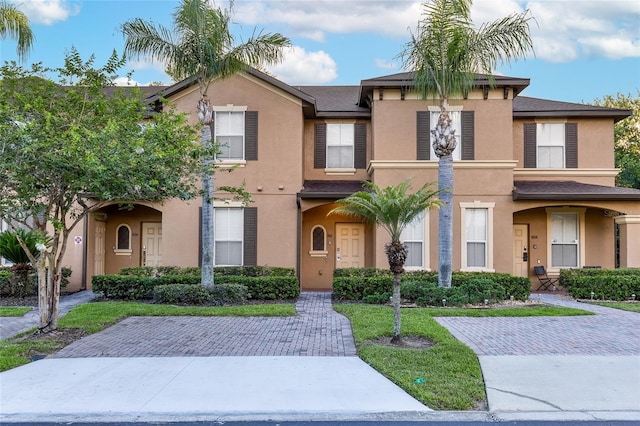 814 Calabria Ave, Davenport, FL 33897 - view of property with stucco siding