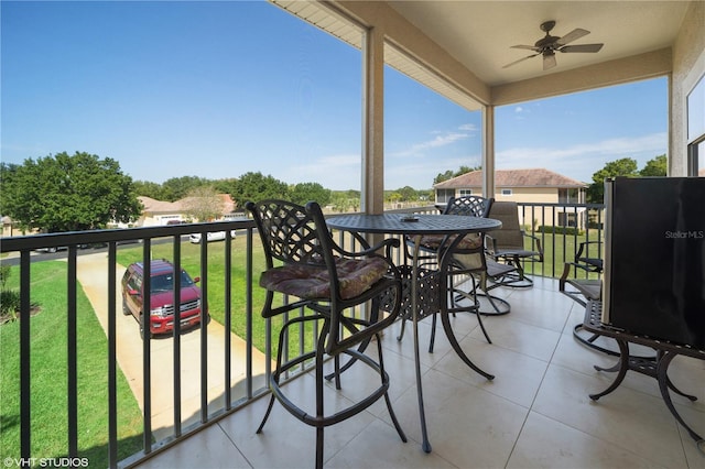 20130 Sunset Landing Ave, Groveland, FL 34736 - balcony featuring a ceiling fan