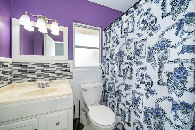 1301 Fahnstock St, Eustis, FL 32726 - full bathroom with vanity, tile walls, and curtained shower
