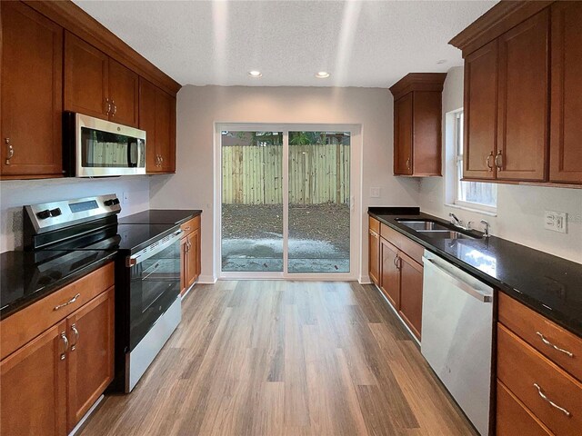 9855 Morris Glen Way, Temple Terrace, FL 33637 - photo 6