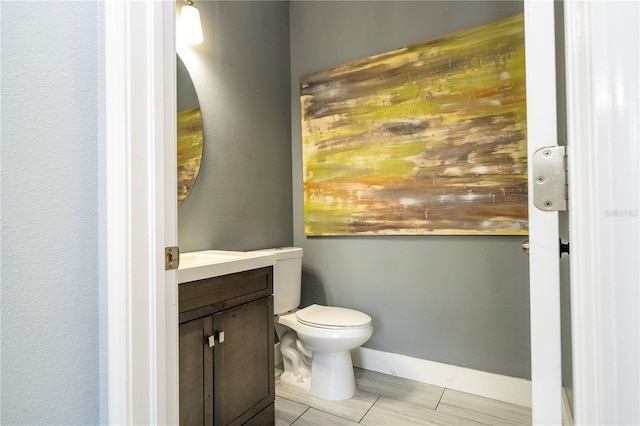 11081 Savannah Landing Cir, Orlando, FL 32832 - half bath featuring vanity and toilet