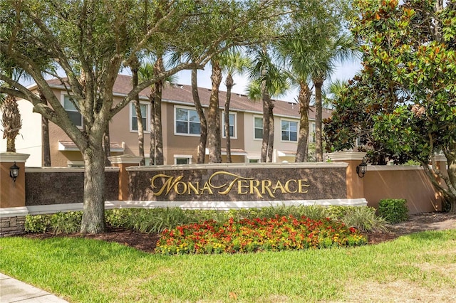 11081 Savannah Landing Cir, Orlando, FL 32832 - community sign with a yard