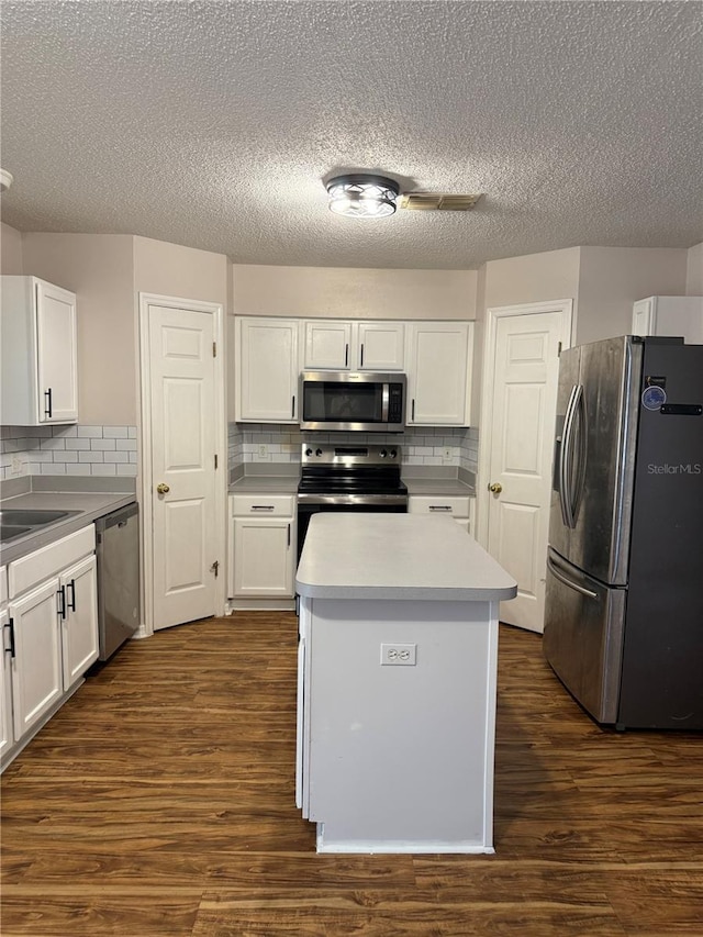 16053 Wilkinson Dr, Clermont, FL 34714 - photo 11