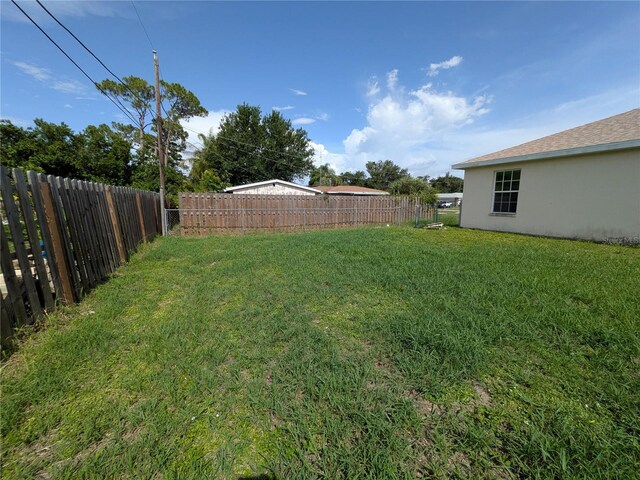 1140 Belmar Ave, Port Charlotte, FL 33948 - view of fenced backyard