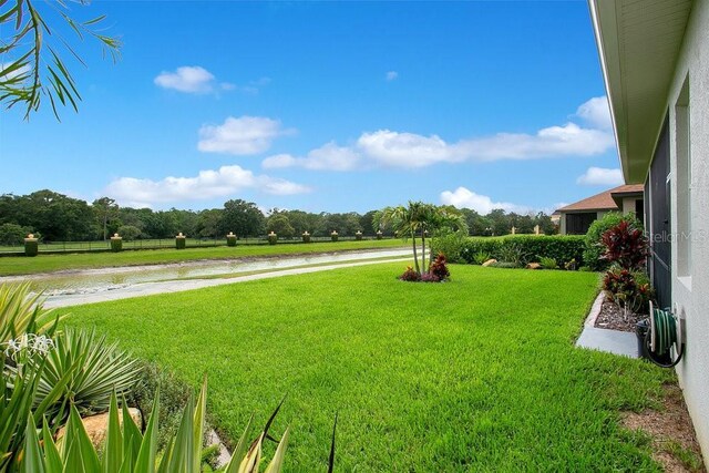 1104 Sawgrass Dr, Winter Haven, FL 33884 - photo 23