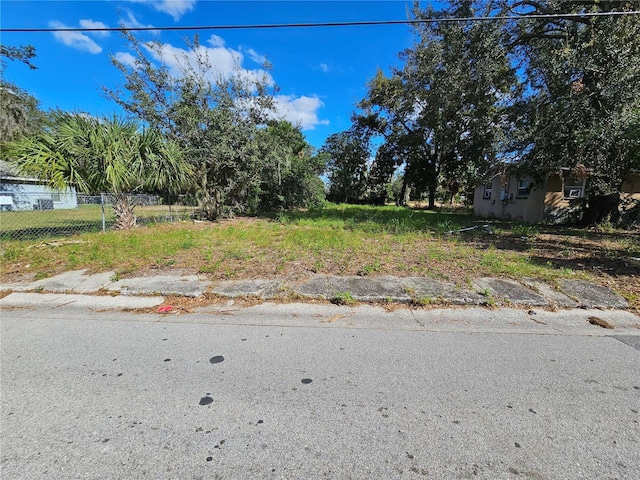 2406 1st St N, Winter Haven, FL 33881