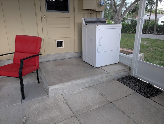 417 Shore Rd, Nokomis, FL 34275 - laundry area featuring plenty of natural light