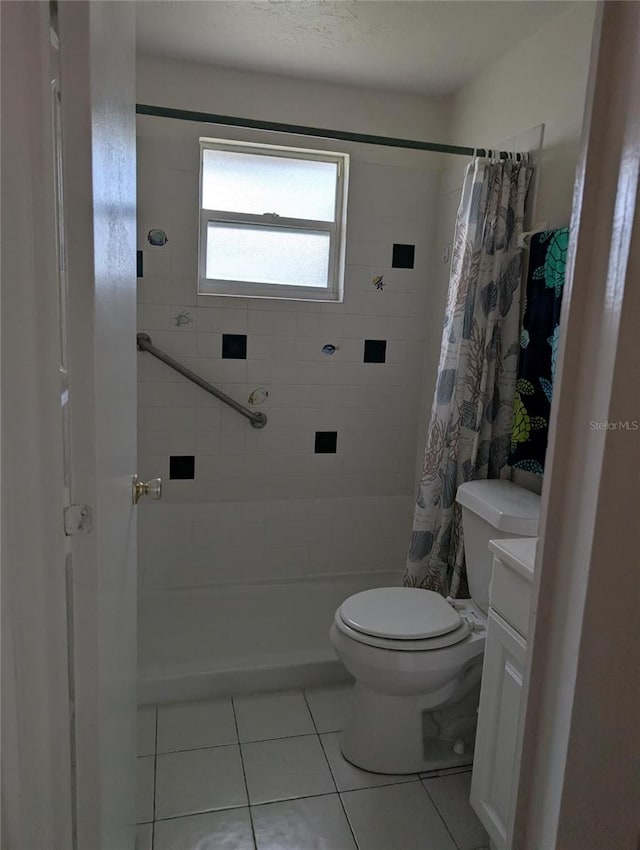 417 Shore Rd, Nokomis, FL 34275 - bathroom featuring tile patterned flooring, a shower with shower curtain, and vanity