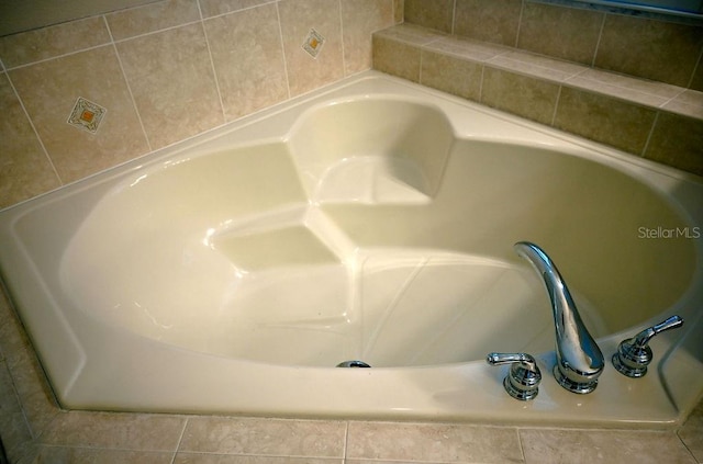 3504 Shorewood Dr, Kissimmee, FL 34746 - bathroom view of a tub to relax in