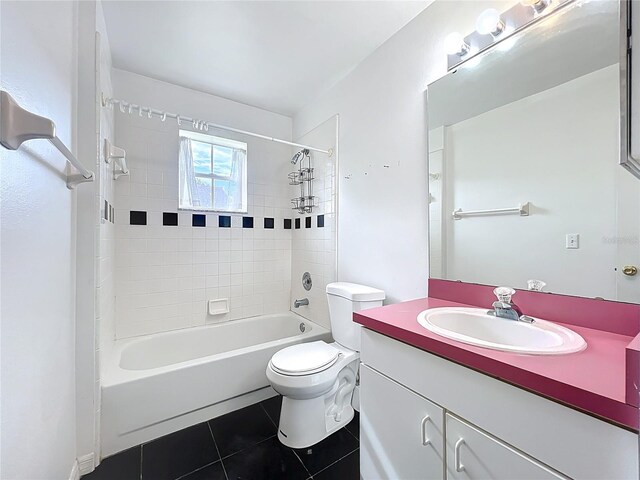1751 Chatham Cir, Apopka, FL 32703 - bathroom with tile patterned floors, vanity, and shower / bath combination