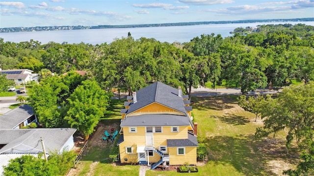 430 W Minnehaha Ave, Clermont, FL 34711 - aerial view of property and surrounding area with a nearby body of water