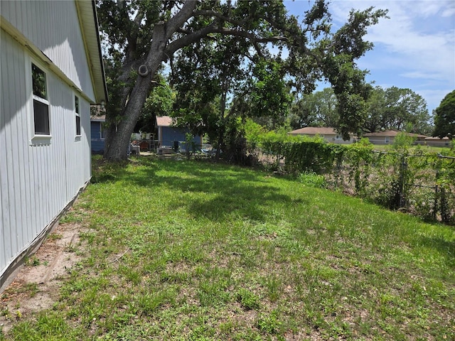 2308 18th St E, Bradenton, FL 34208 - view of yard