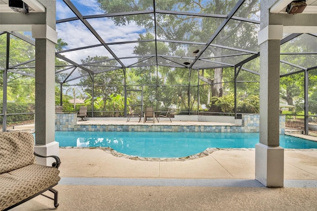 413 Harbour Oaks Pointe Dr, Edgewood, FL 32809 - outdoor pool featuring a patio and glass enclosure