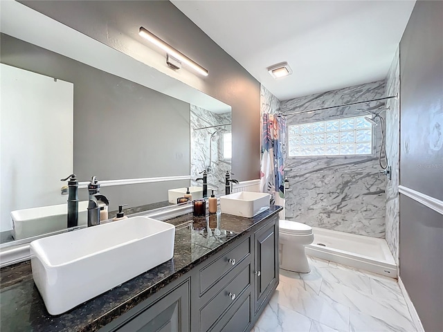 1044 Dees Dr, Oviedo, FL 32765 - full bathroom with a shower with curtain, double vanity, and marble finish flooring