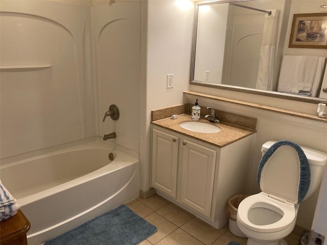 13415 Blue Heron Bch Unit 203, Orlando, FL 32821 - bathroom with tile patterned floors, shower / bath combination with curtain, and vanity