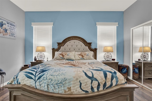 25105 Laurel Valley Rd, Leesburg, FL 34748 - bedroom with wood finished floors and baseboards